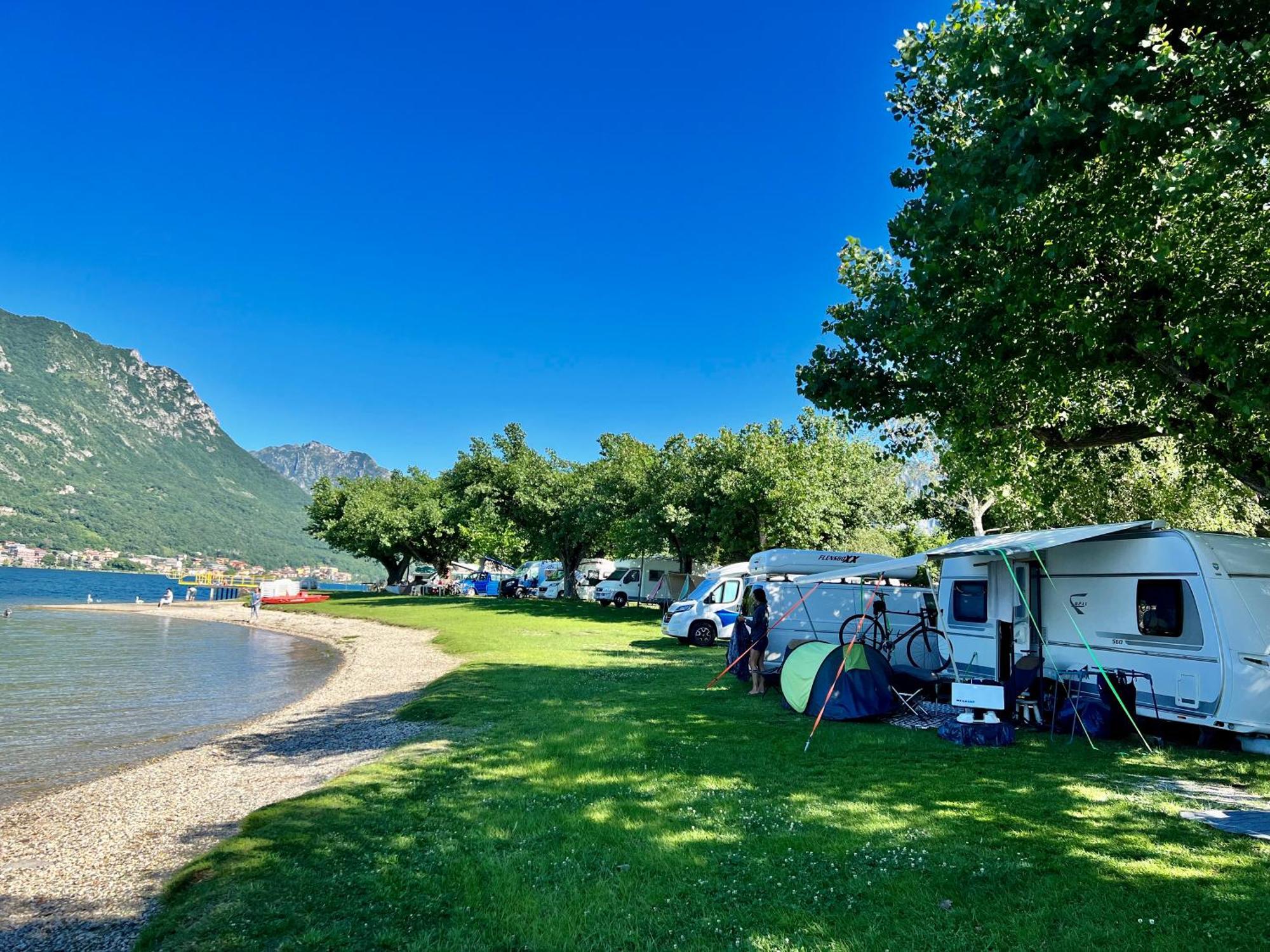 Glamping Camping Rivabella Леко Екстериор снимка