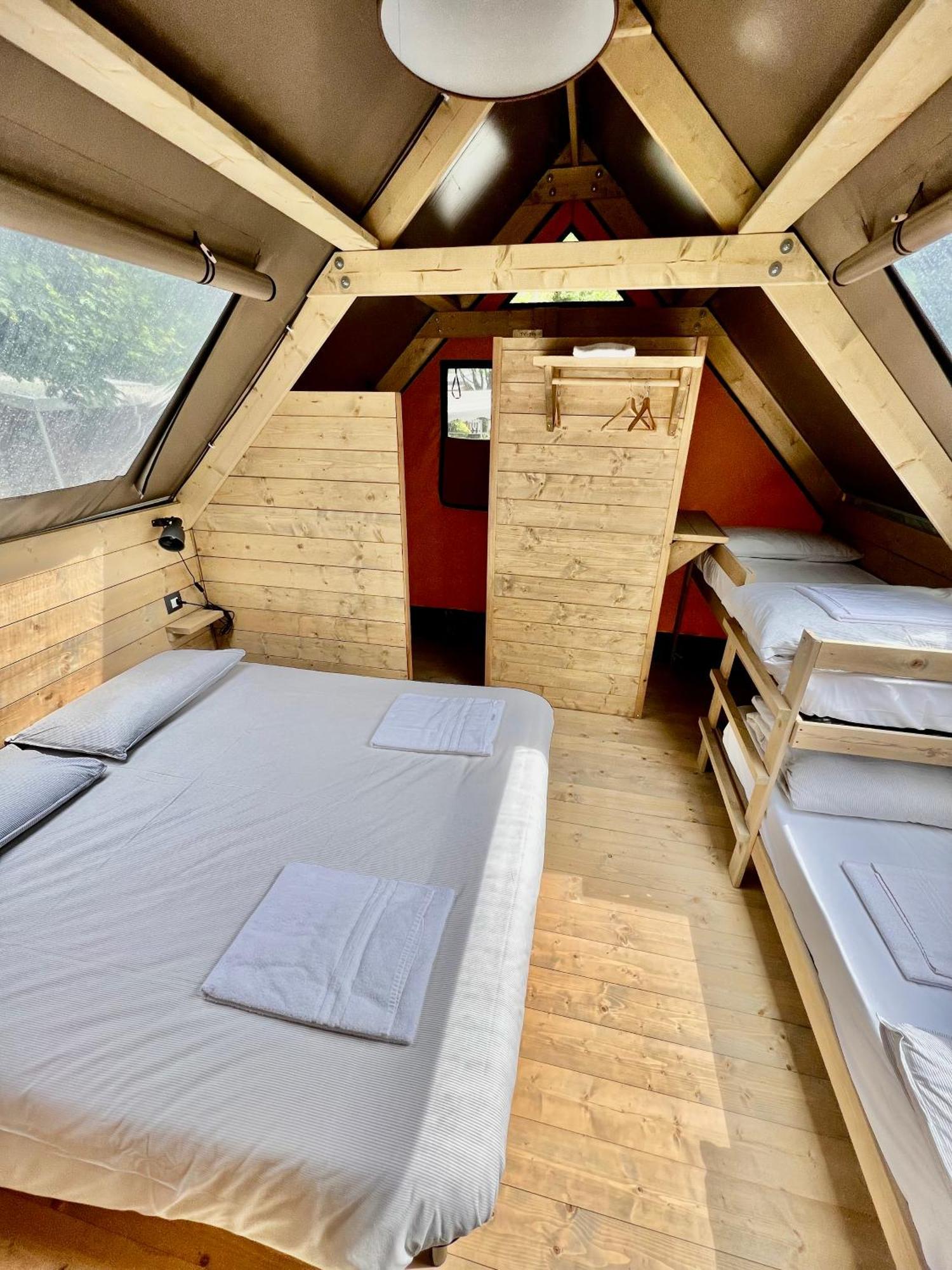 Glamping Camping Rivabella Леко Екстериор снимка